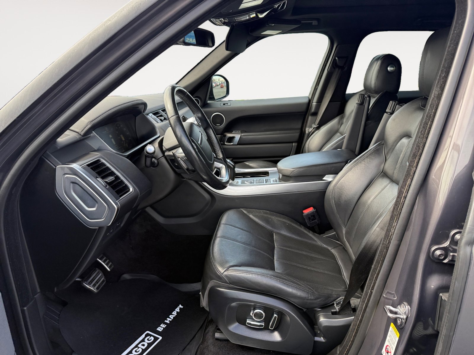 Used 2016 Land Rover Range Rover Sport Supercharged image 10