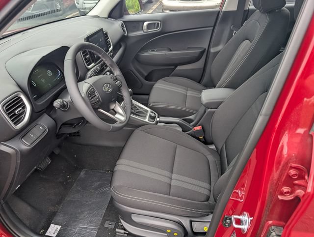 New 2026 Hyundai Venue SEL FWD image 14