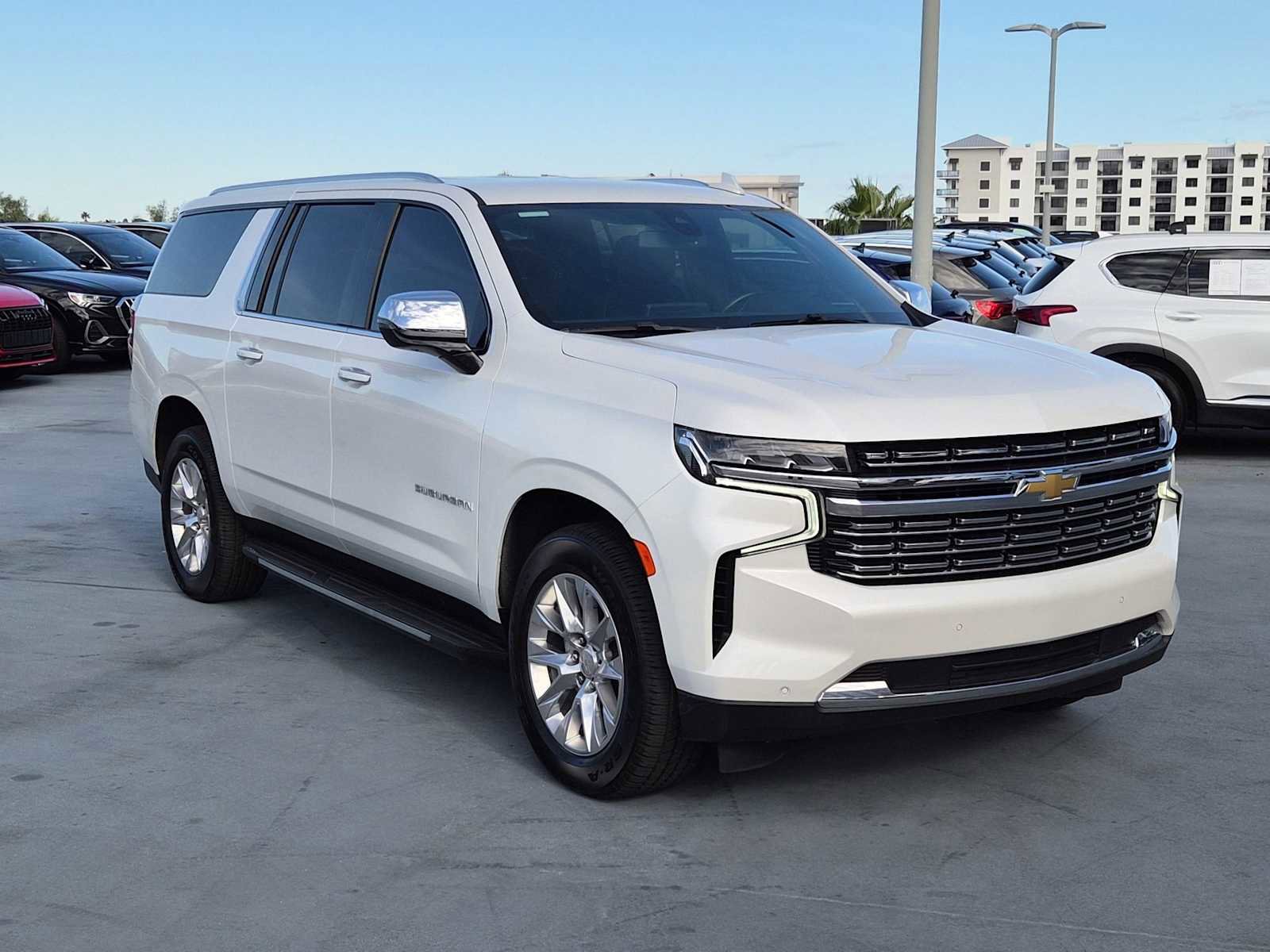 Used 2021 Chevrolet Suburban Premier image 8