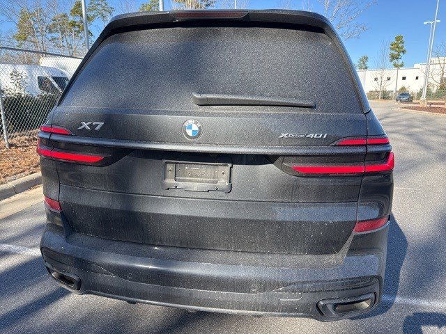 Used 2024 BMW X7 xDrive40i w/ Executive Package image 6