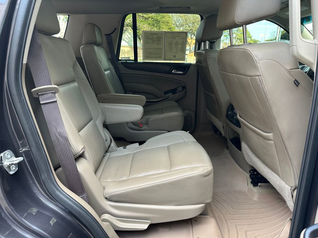 Used 2017 GMC Yukon SLT w/ Premium Edition image 46