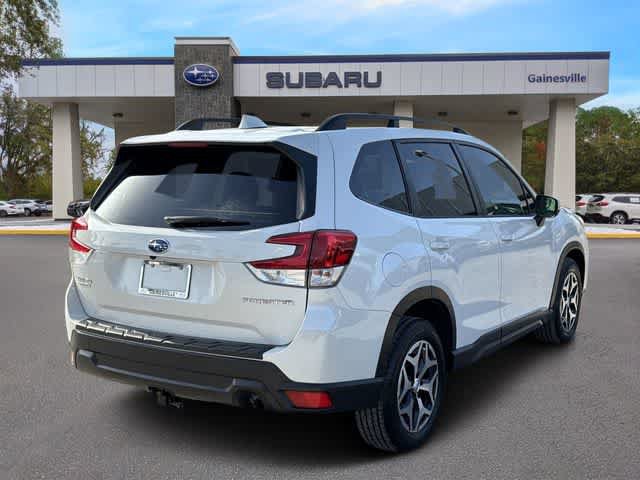 Used 2019 Subaru Forester Premium AWD/4WD image 5