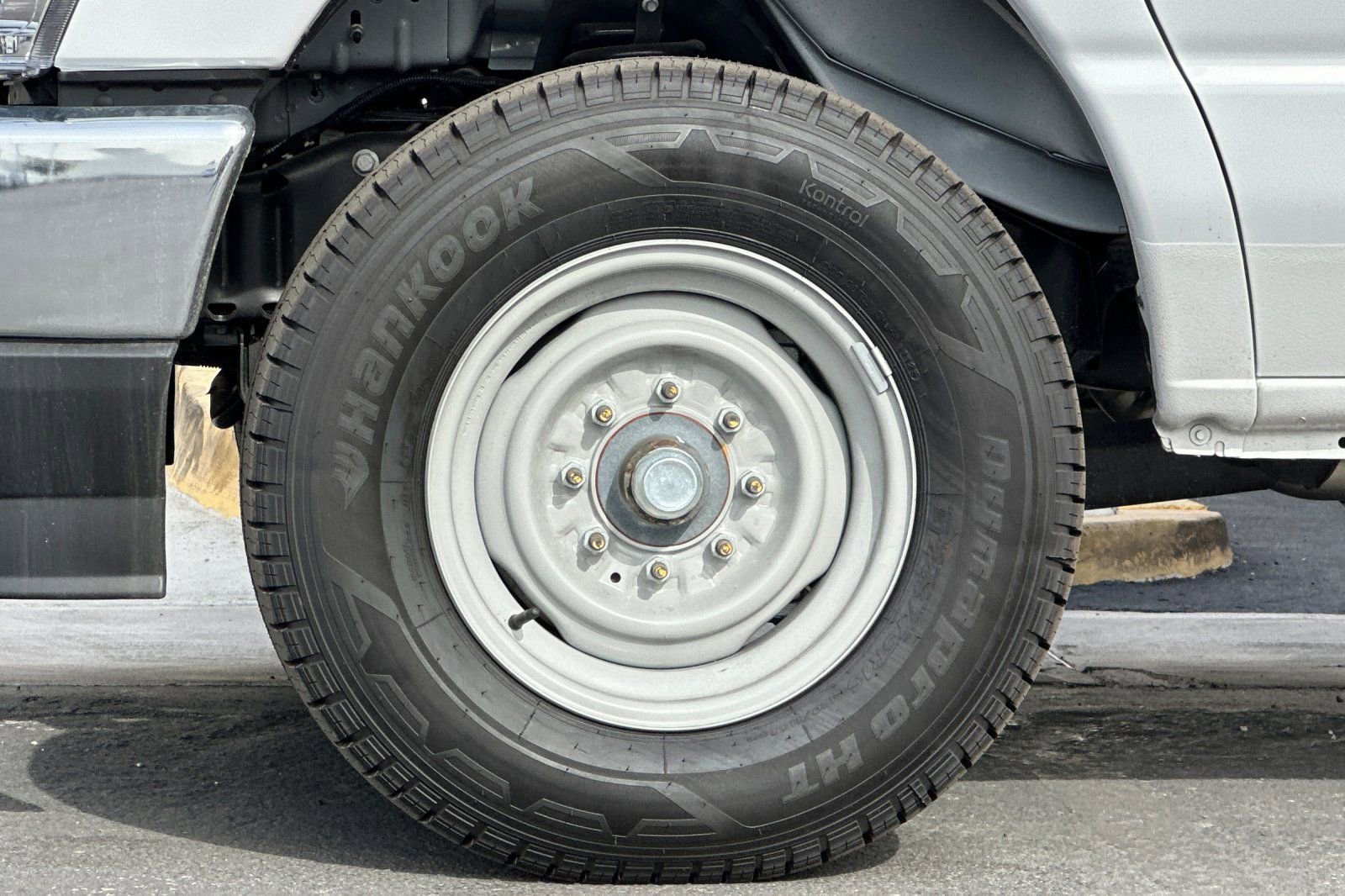 New 2026 Ford E-350 and Econoline 350 Super Duty w/ Power Equipment Group RWD image 23