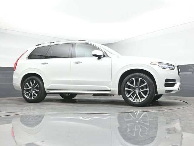 Used 2016 Volvo XC90 T6 Momentum w/ Momentum Plus Package AWD/4WD image 10
