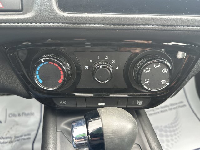 Used 2021 Honda HR-V Sport image 18