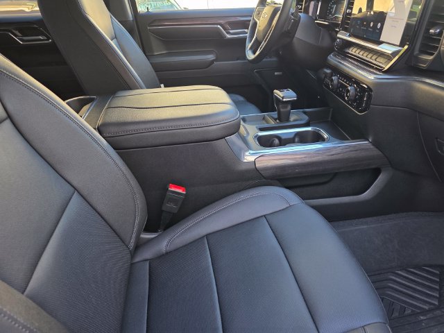 Certified 2024 Chevrolet Silverado 1500 LTZ w/ LTZ Premium Package AWD/4WD image 21