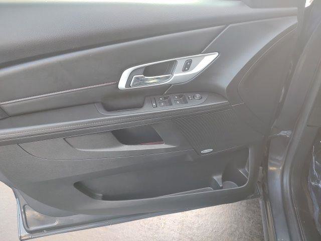 Used 2016 GMC Terrain SLT w/ Open Road Package image 15