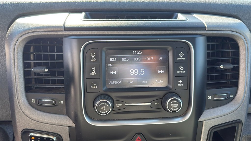 Used 2017 RAM 1500 Express image 24