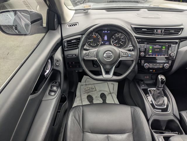 Used 2021 Nissan Rogue Sport SL w/ Premium Package image 14