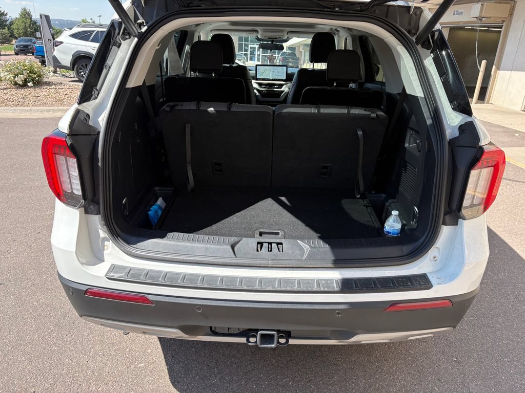 Certified 2025 Ford Explorer Active w/ Active Comfort Package AWD/4WD image 29