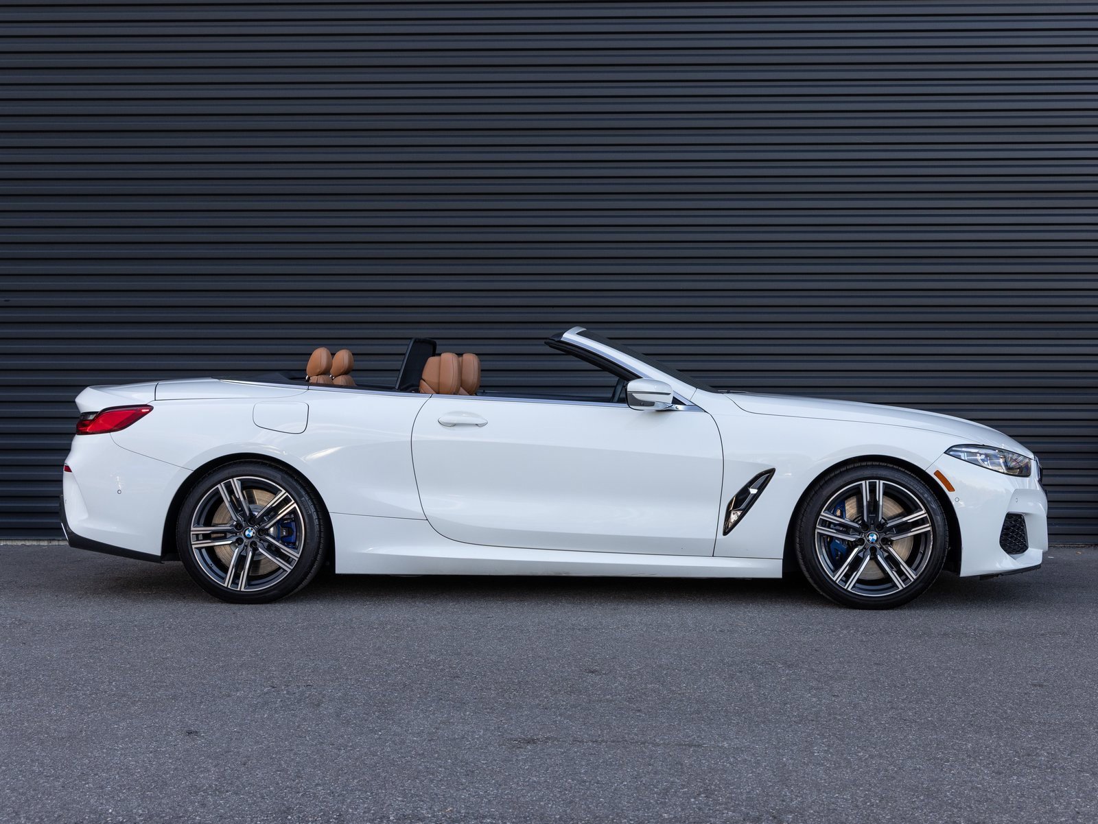 Used 2019 BMW M850i xDrive Convertible image 7