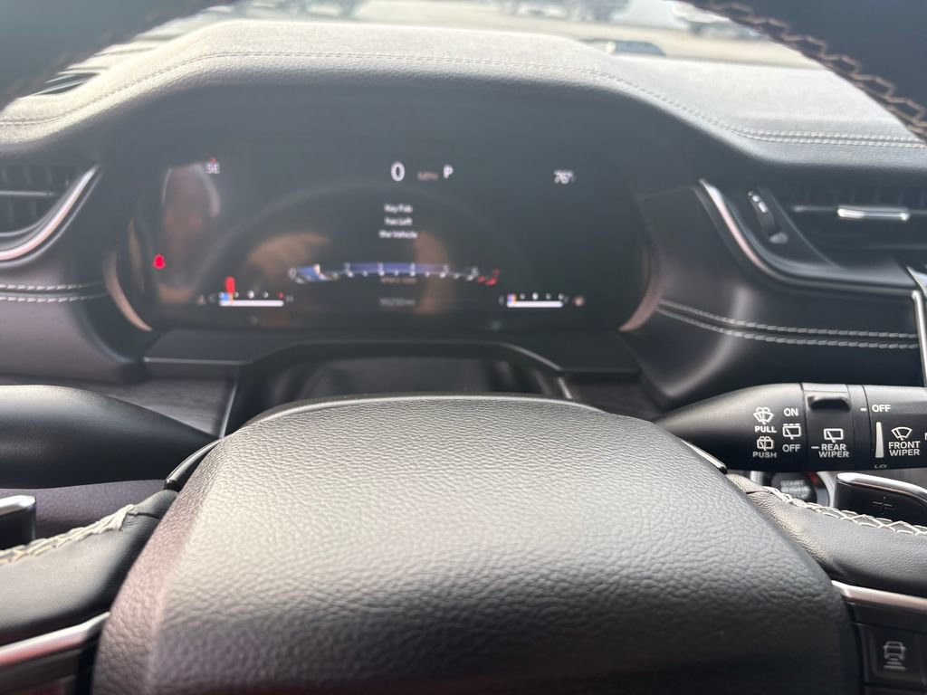 Used 2022 Jeep Grand Cherokee L Limited AWD/4WD image 19