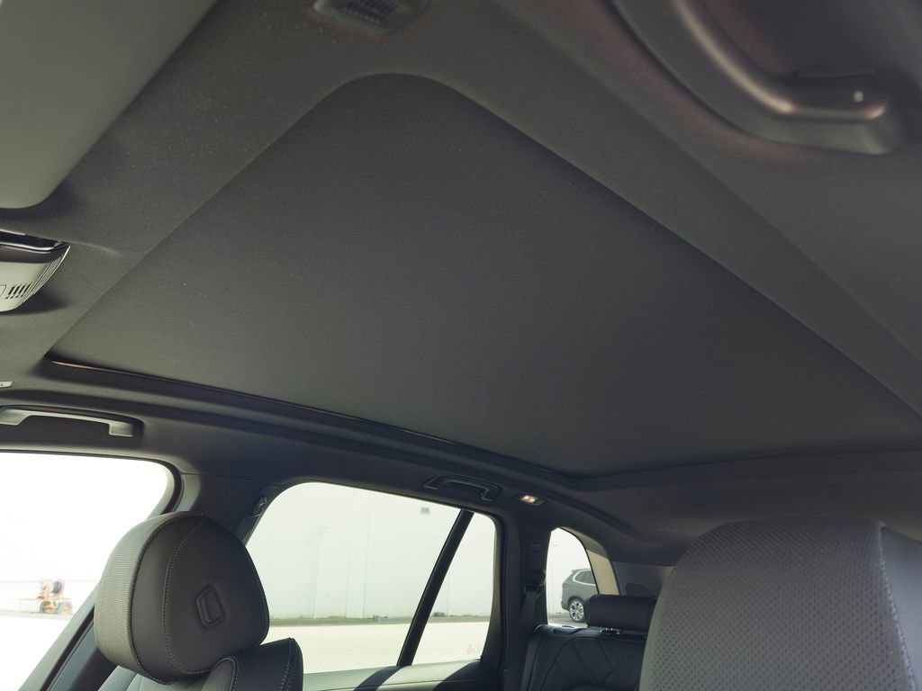 New 2026 BMW X5 xDrive50e w/ M Sport Package image 15