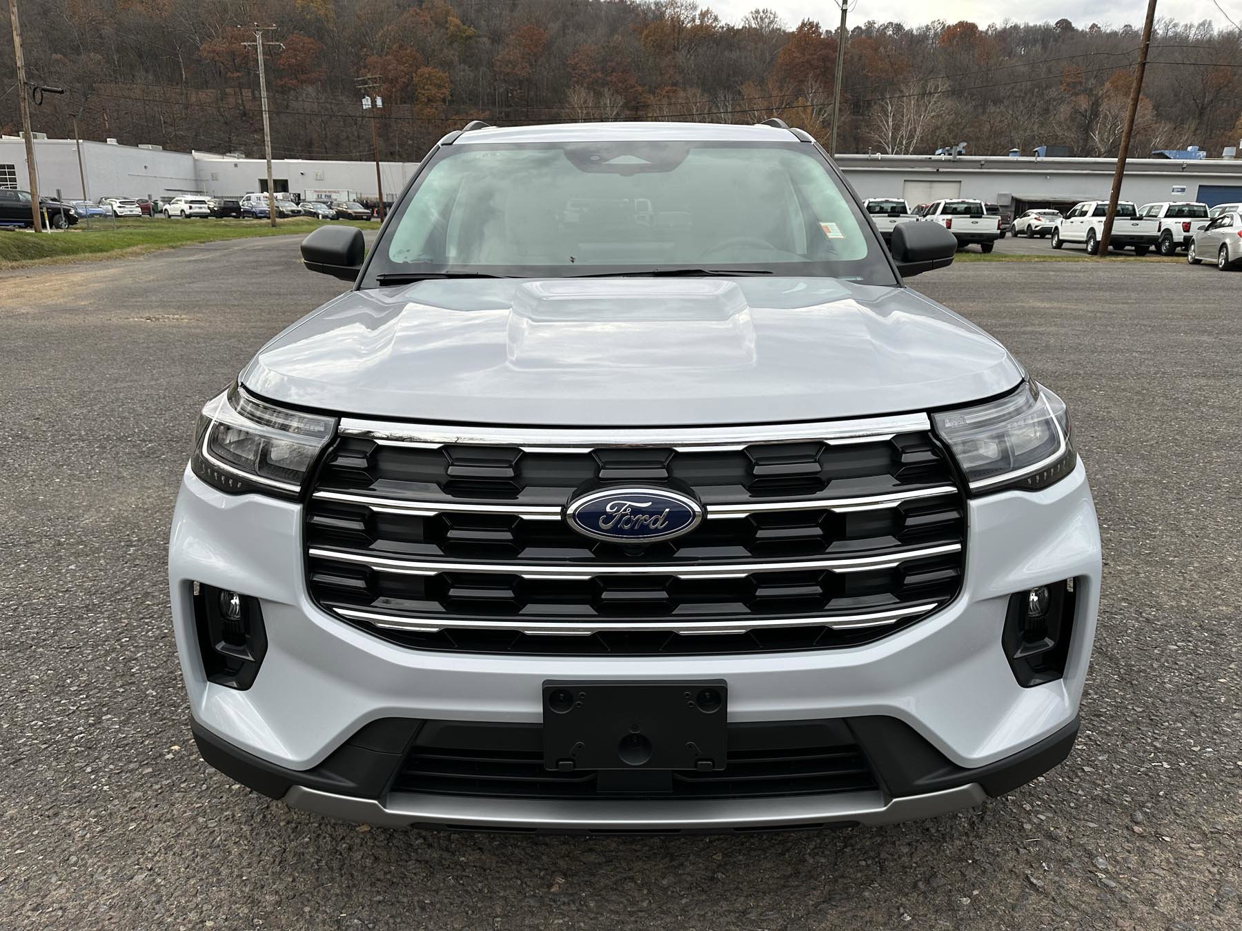 New 2026 Ford Explorer Active w/ Active Comfort Package image 6