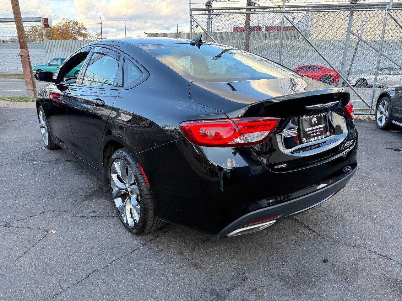 Used 2015 Chrysler 200 S w/ Navigation & Sound Group I image 4