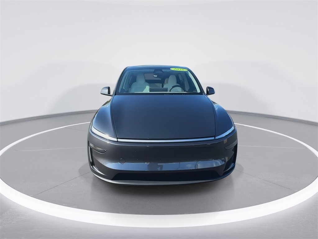 Used 2026 Tesla Model Y Long Range image 3
