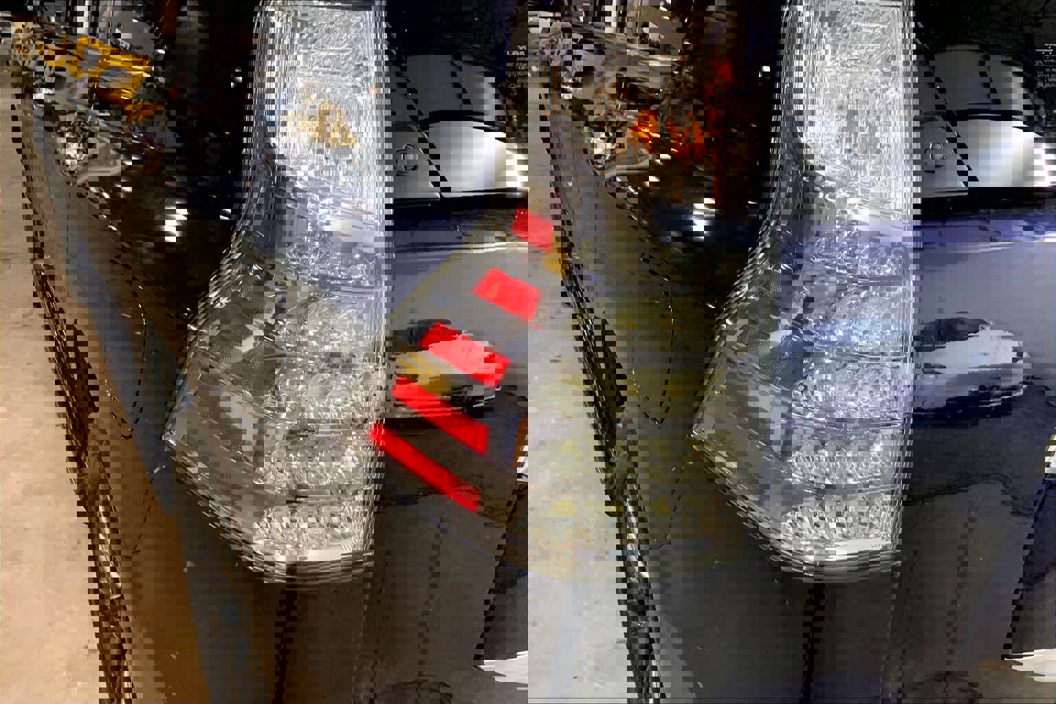 Used 2021 Lexus GX 460 Premium w/ Premium Package image 29