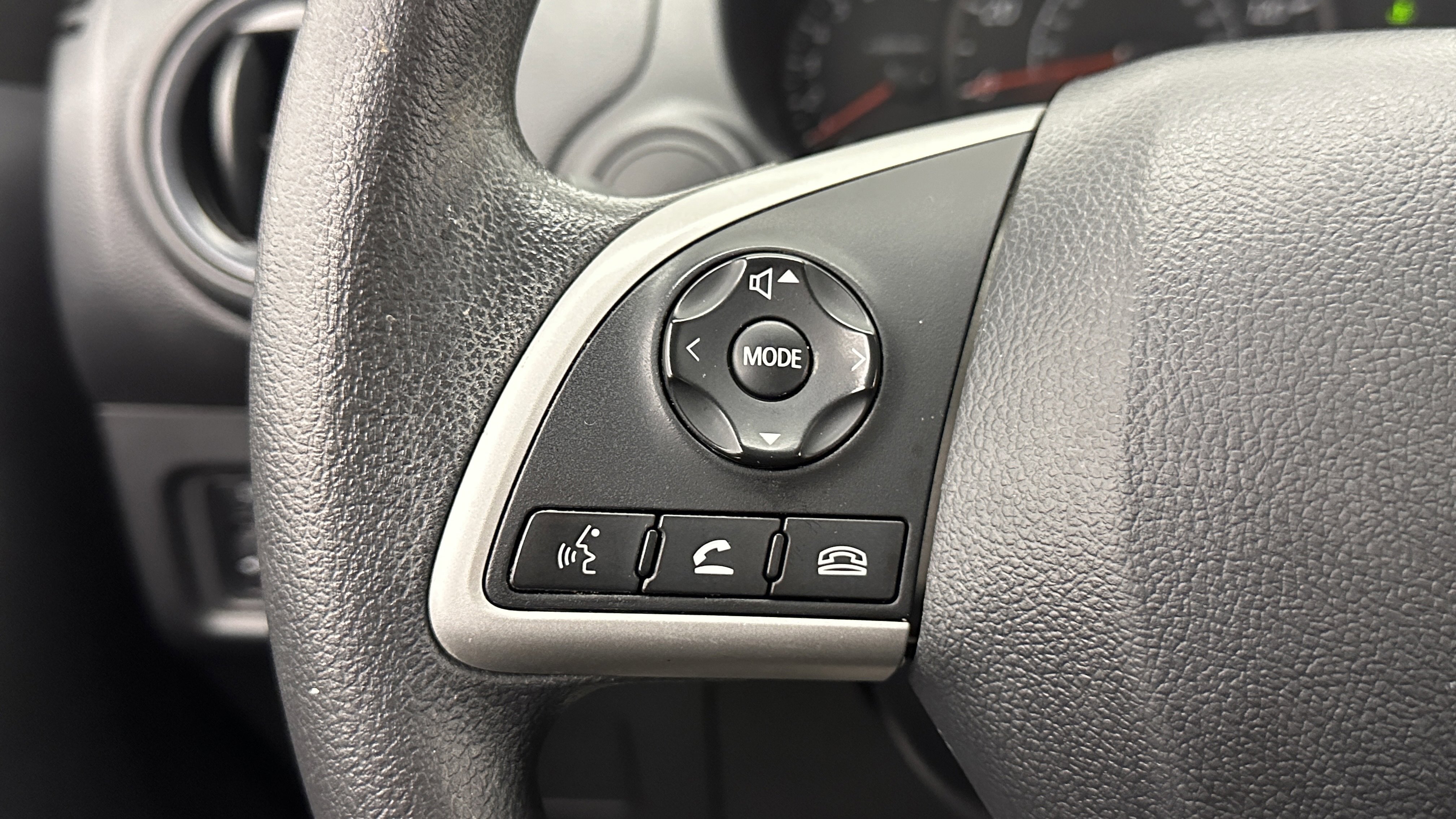 Used 2023 Mitsubishi Mirage ES image 17