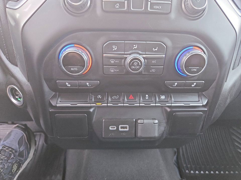 Used 2022 Chevrolet Silverado 1500 LT image 24