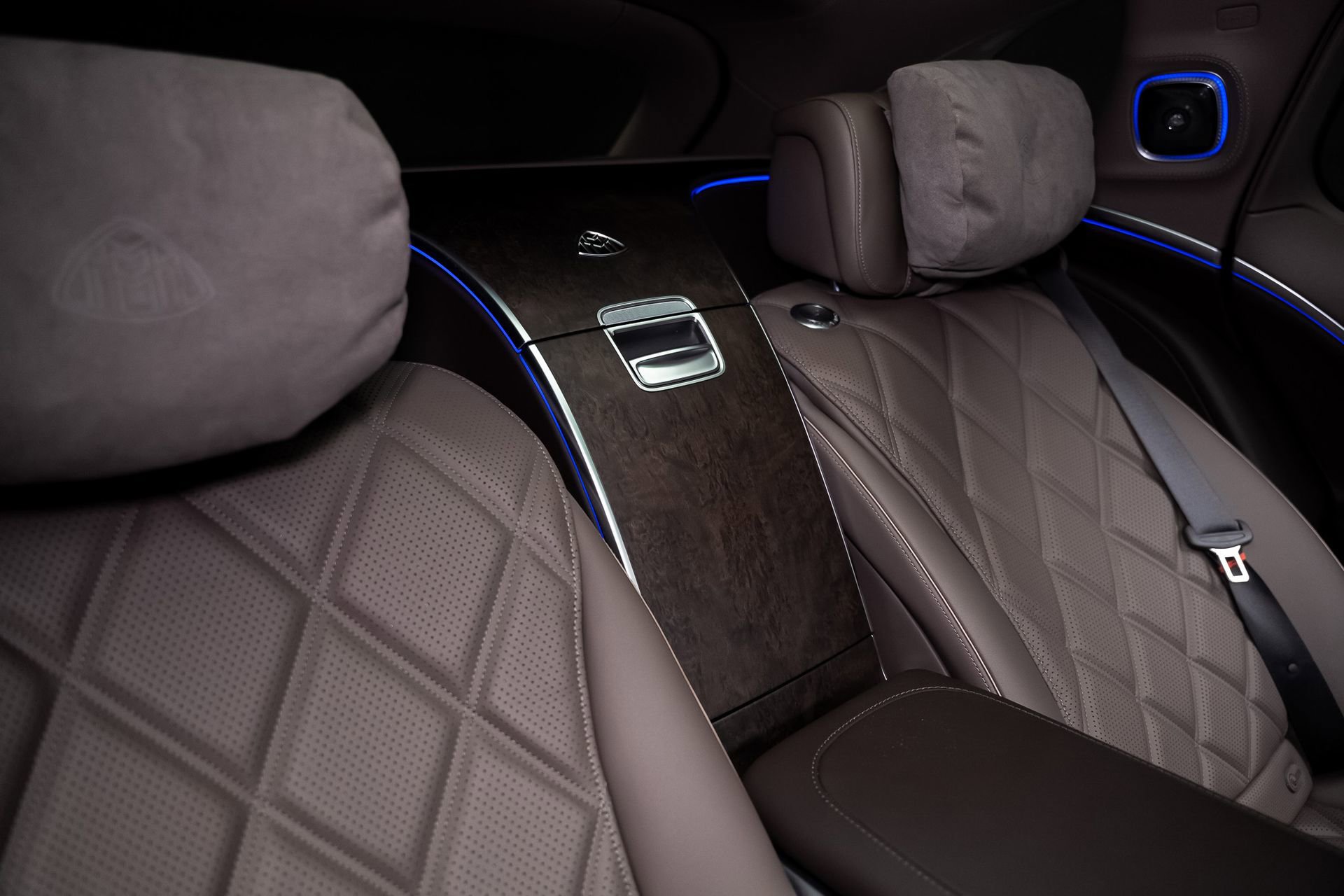 Used 2024 Mercedes-Benz Maybach EQS 680 4MATIC image 74