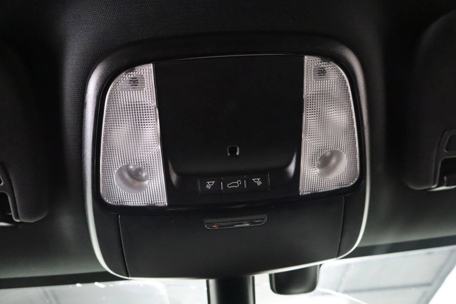 Used 2022 Dodge Durango GT w/ Trailer Tow Group IV AWD/4WD image 36