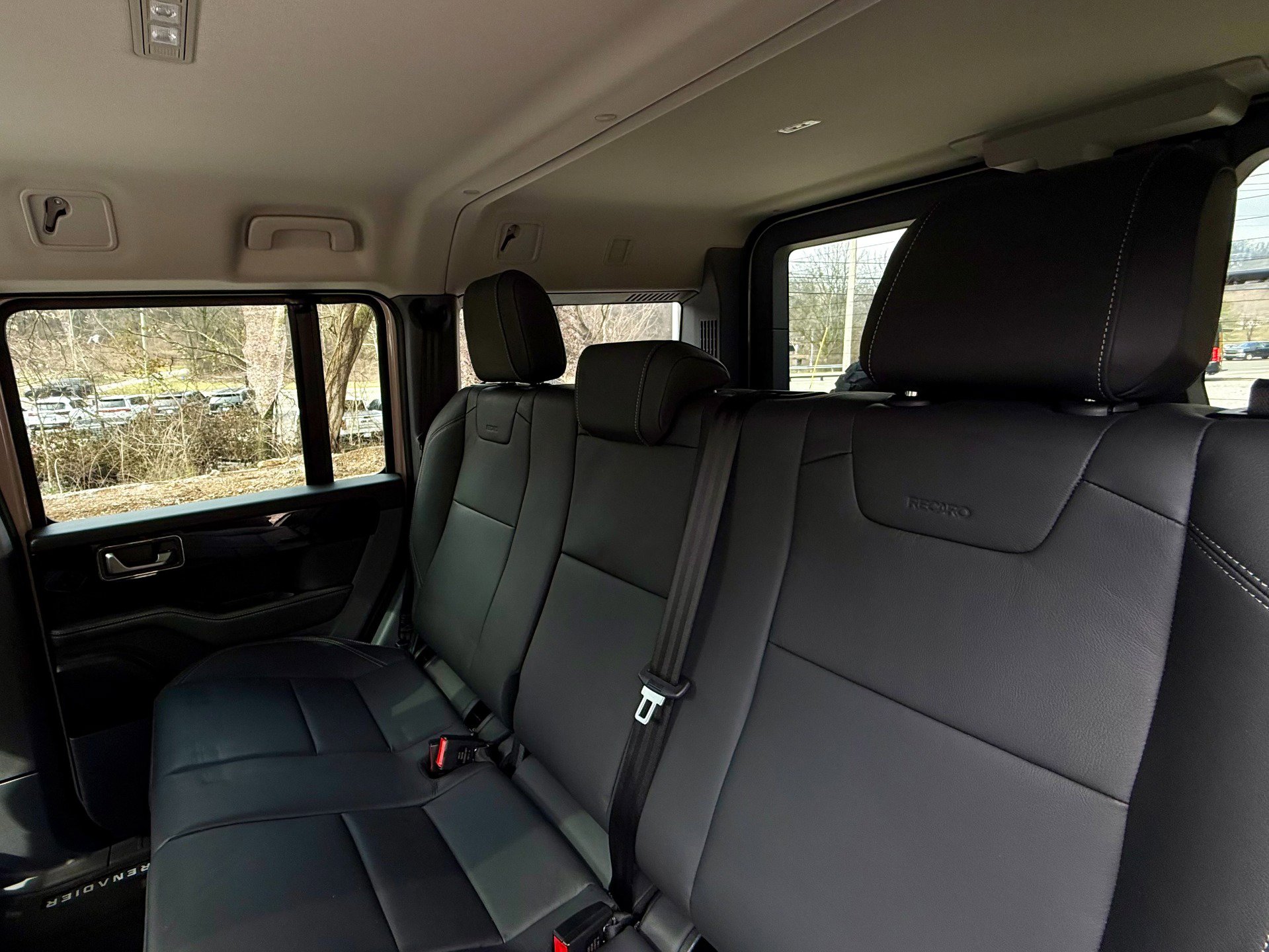 Used 2025 INEOS Grenadier image 10