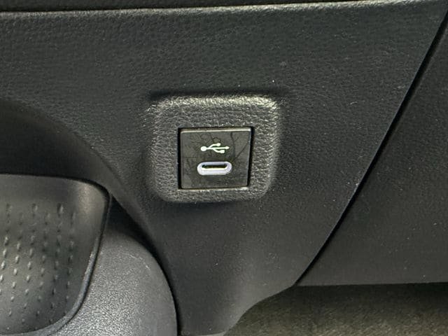 Used 2025 Toyota Corolla LE FWD image 22