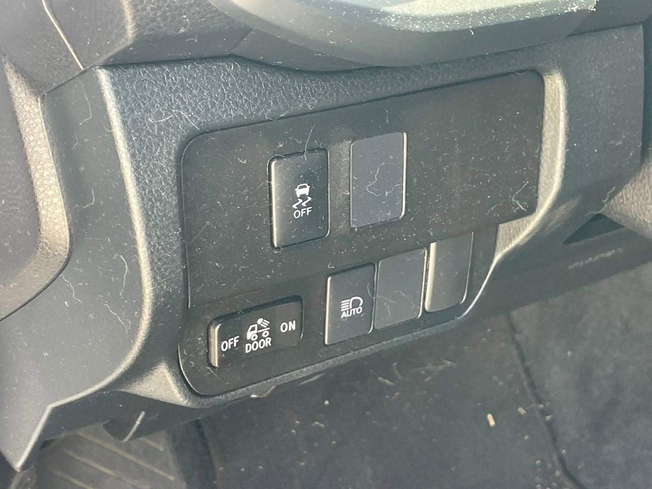 Used 2021 Toyota Tacoma SR AWD/4WD image 7
