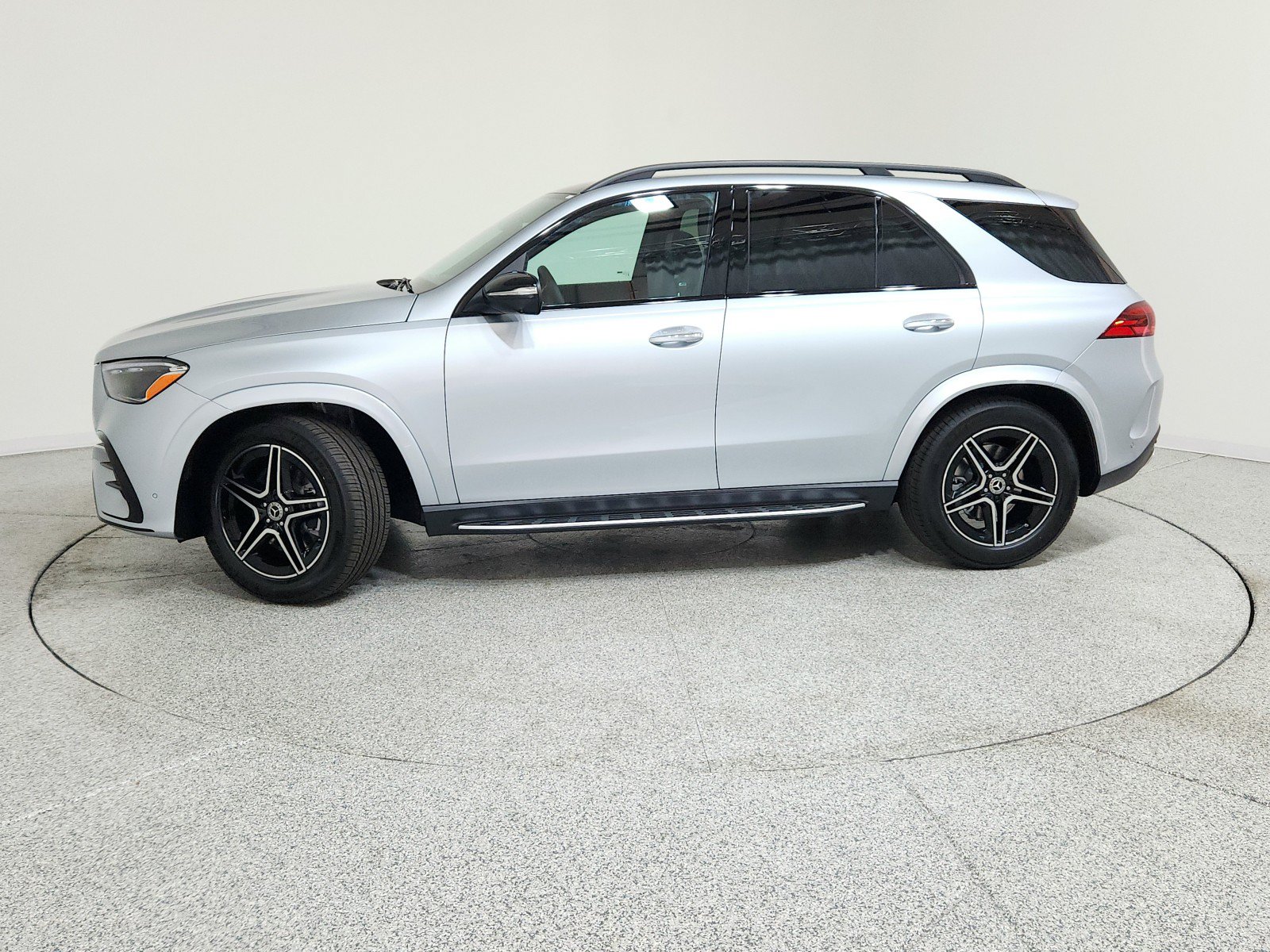 New 2026 Mercedes-Benz GLE 450 4MATIC image 11