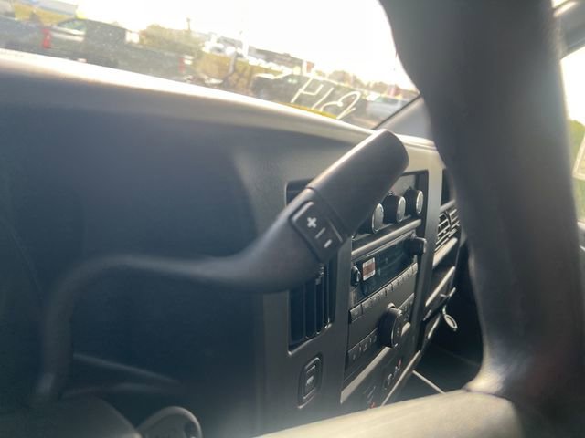 New 2025 Chevrolet Express 3500 w/ Driver Convenience Package image 11