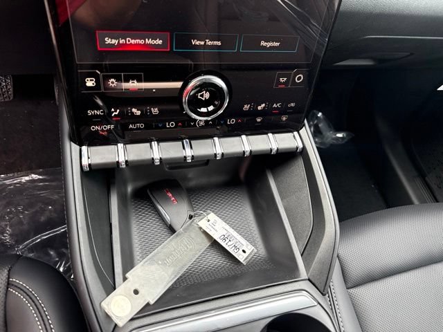 New 2027 GMC Terrain Elevation w/ Elevation Premium Package AWD/4WD image 16