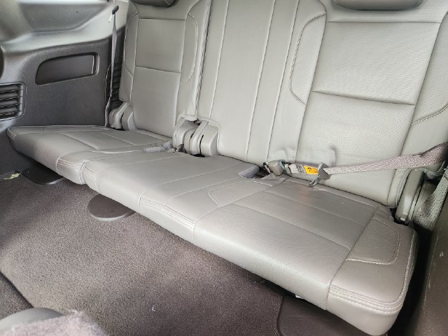 Used 2020 GMC Yukon Denali w/ Open Road Package AWD/4WD image 32