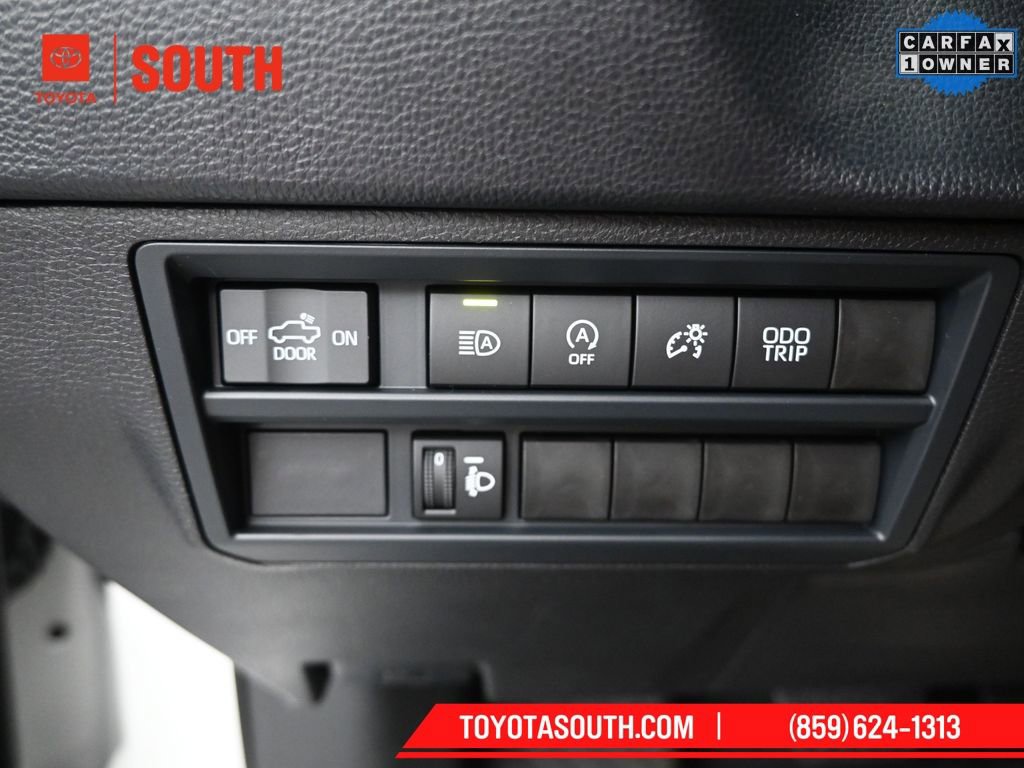 Used 2025 Toyota Tundra SR5 image 17