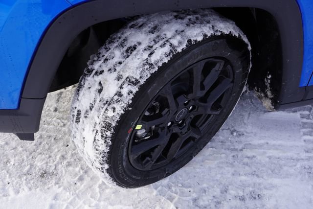 New 2026 Jeep Compass Altitude image 9