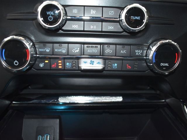 Used 2021 Ford F150 Lariat w/ Equipment Group 502A High image 33