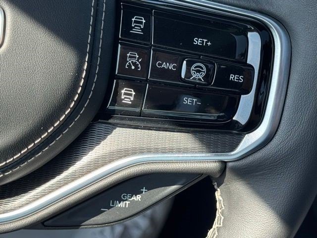 New 2026 Jeep Grand Wagoneer Summit w/ Premium Group III AWD/4WD image 19