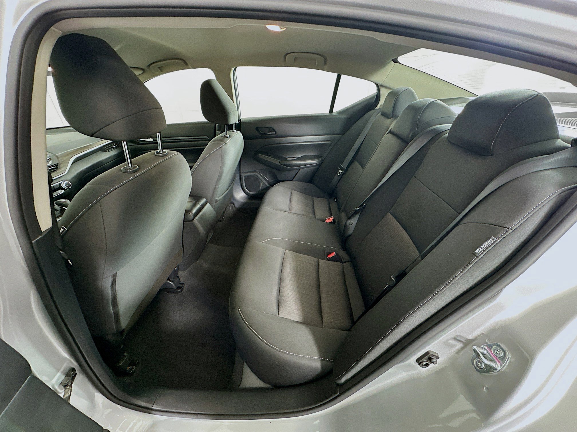 Used 2024 Nissan Altima 2.5 SV image 25