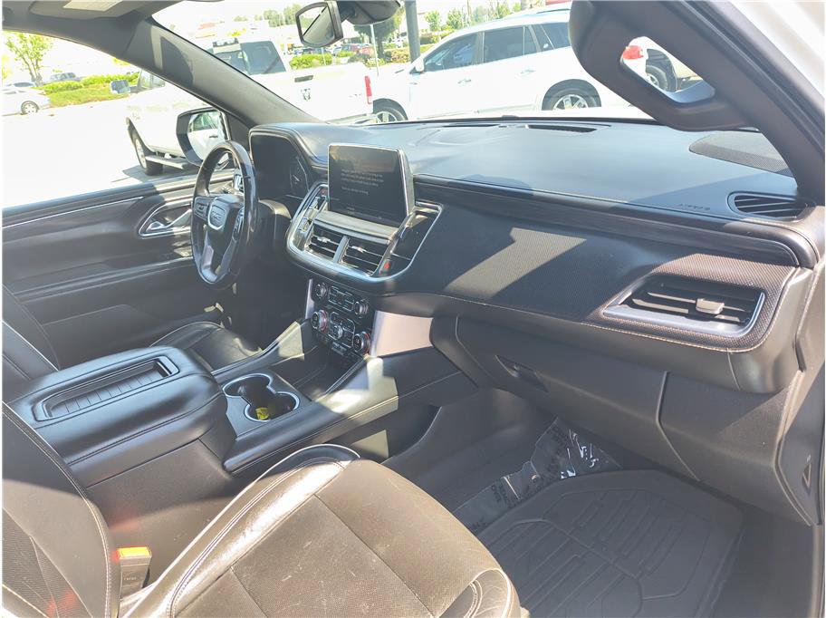 Used 2021 GMC Yukon XL SLT w/ SLT Luxury Plus Package RWD image 13