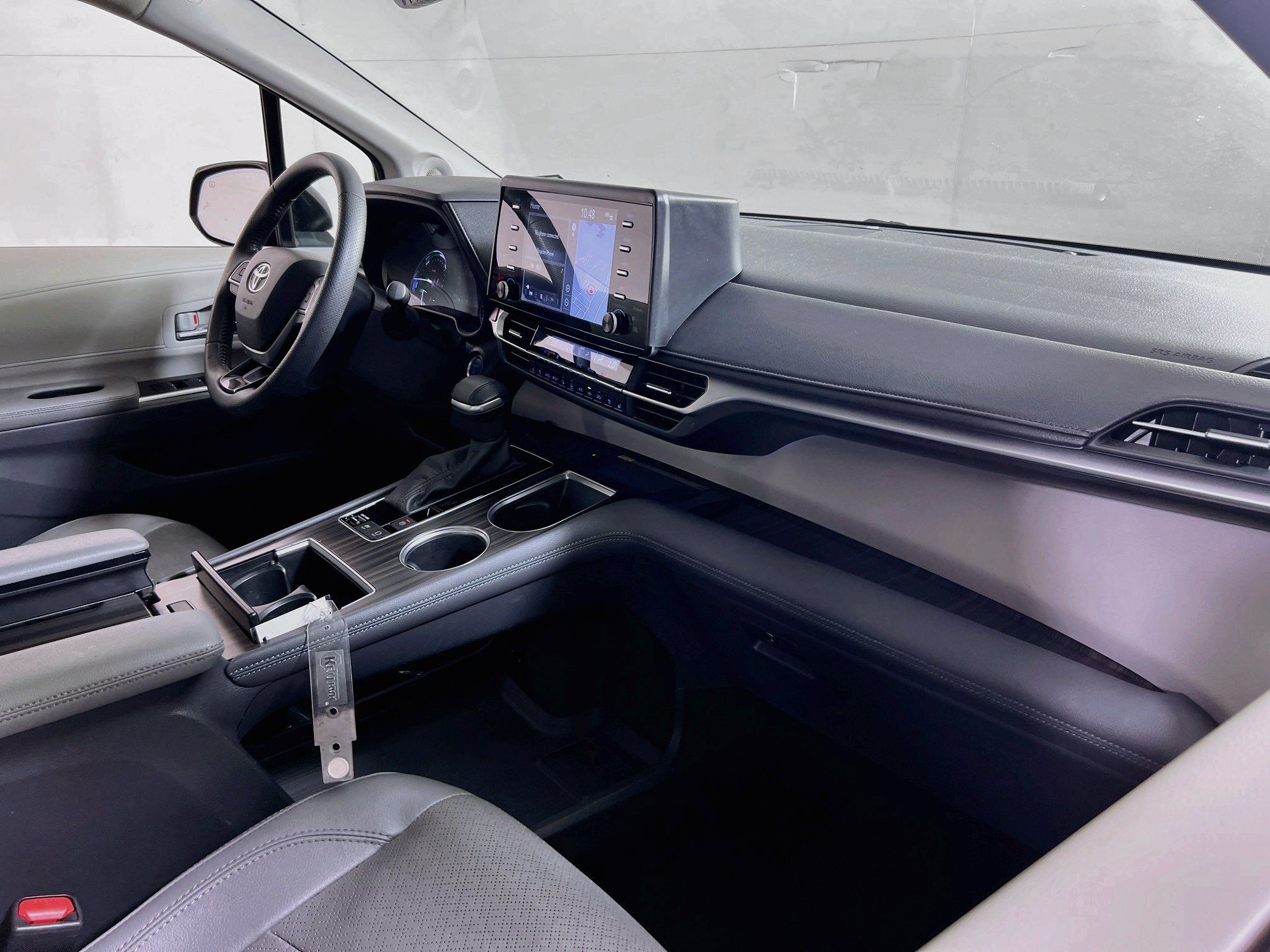 Used 2021 Toyota Sienna Limited AWD/4WD image 29