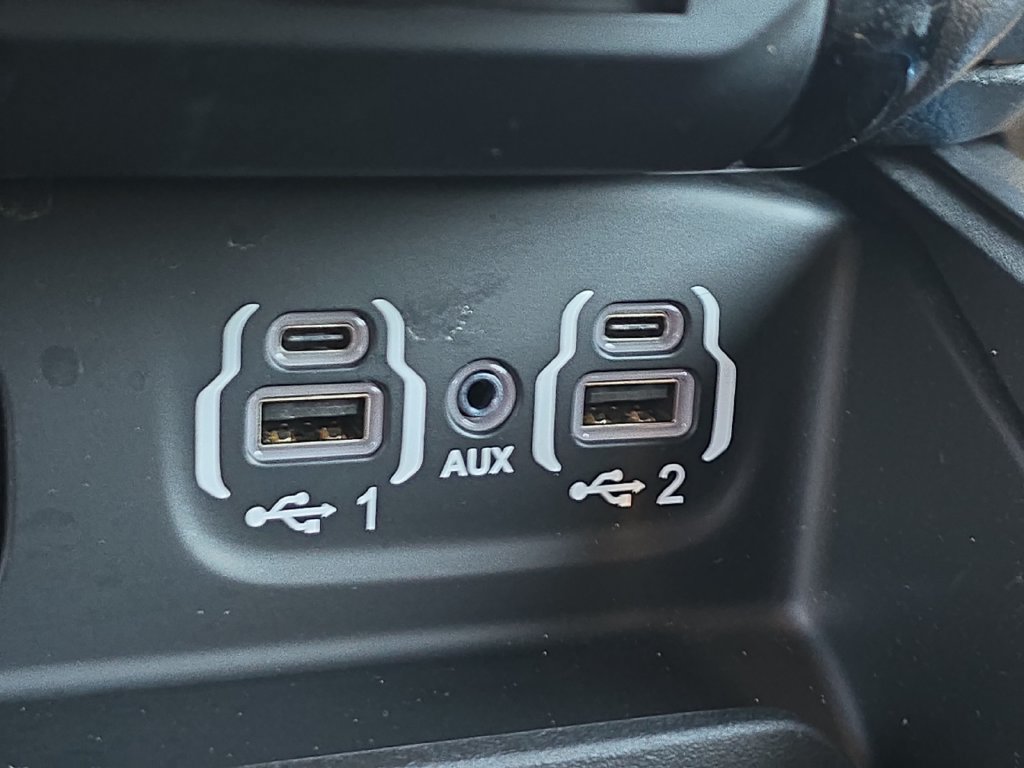Used 2024 RAM 2500 Laramie w/ Night Edition AWD/4WD image 19