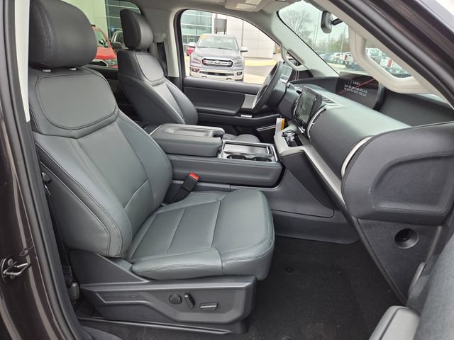 New 2026 Ford Expedition Max Active RWD image 14
