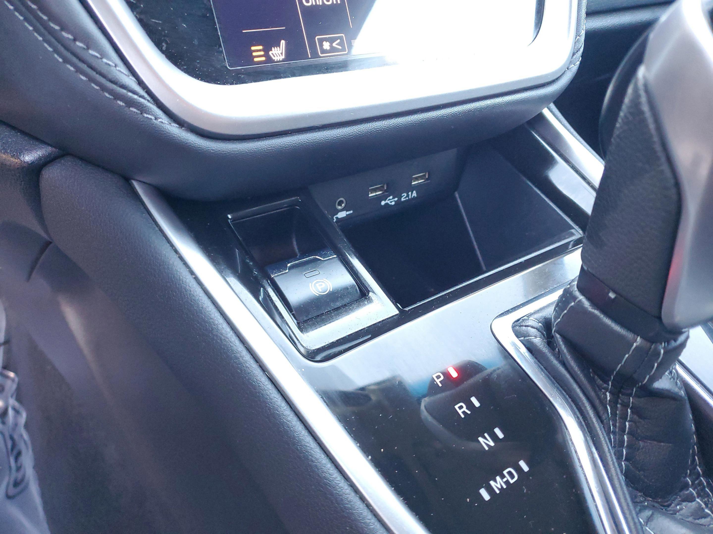 Used 2022 Subaru Outback Premium image 19