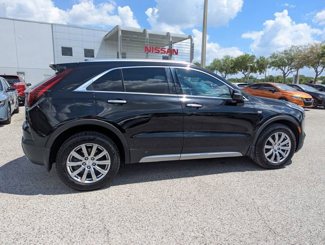 Used 2021 Cadillac XT4 Premium Luxury image 9