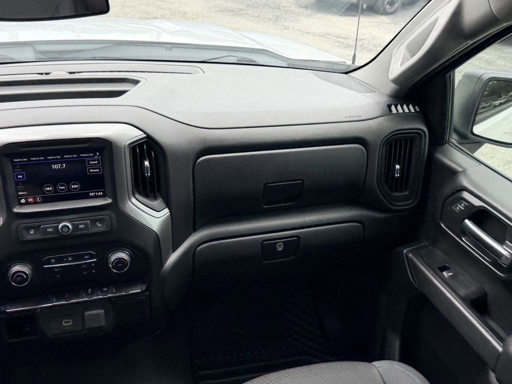 Used 2019 Chevrolet Silverado 1500 Custom w/ Trailering Package RWD image 16