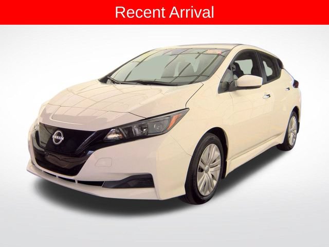 Used 2025 Nissan Leaf S FWD image 1