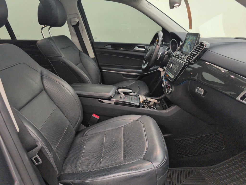 Used 2018 Mercedes-Benz GLS 550 4MATIC image 14