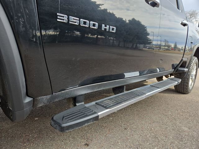 Used 2023 Chevrolet Silverado 3500 High Country image 9