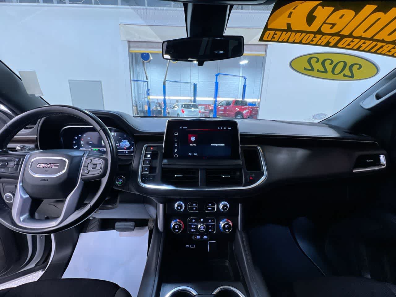 Used 2022 GMC Yukon SLE w/ Gmc Pro Safety Plus Package RWD image 22