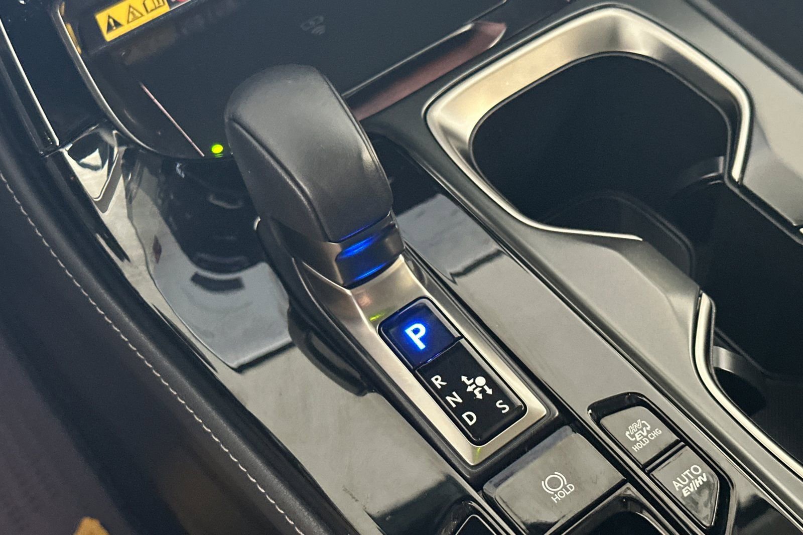Used 2025 Lexus NX 450h+ AWD w/ Accessory Package (Z2) image 18