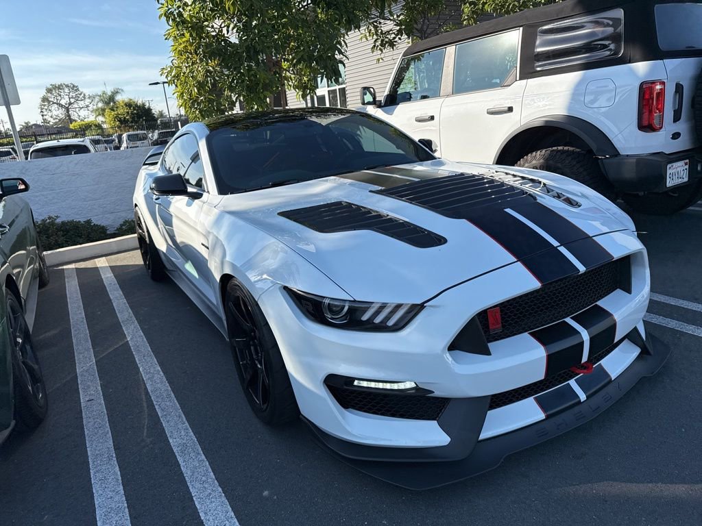 Used 2019 Ford Mustang Shelby GT350R w/ GT350R Equipment Group 920A image 3